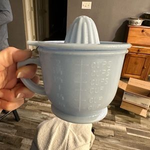 Vintage Delphite Blue Juicer/reamer
